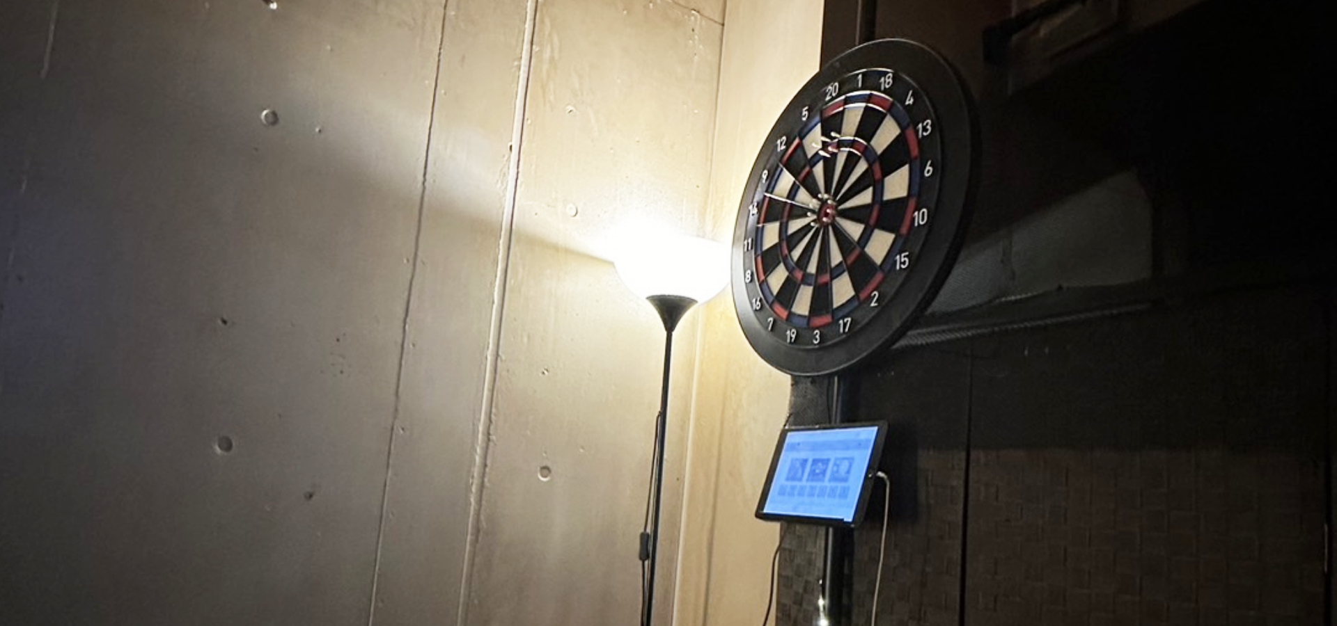 心斎橋でシーシャ・水たばこ｜SweetCamel-カフェ＆バー・FreeWi-Fi完備・時間制限なし